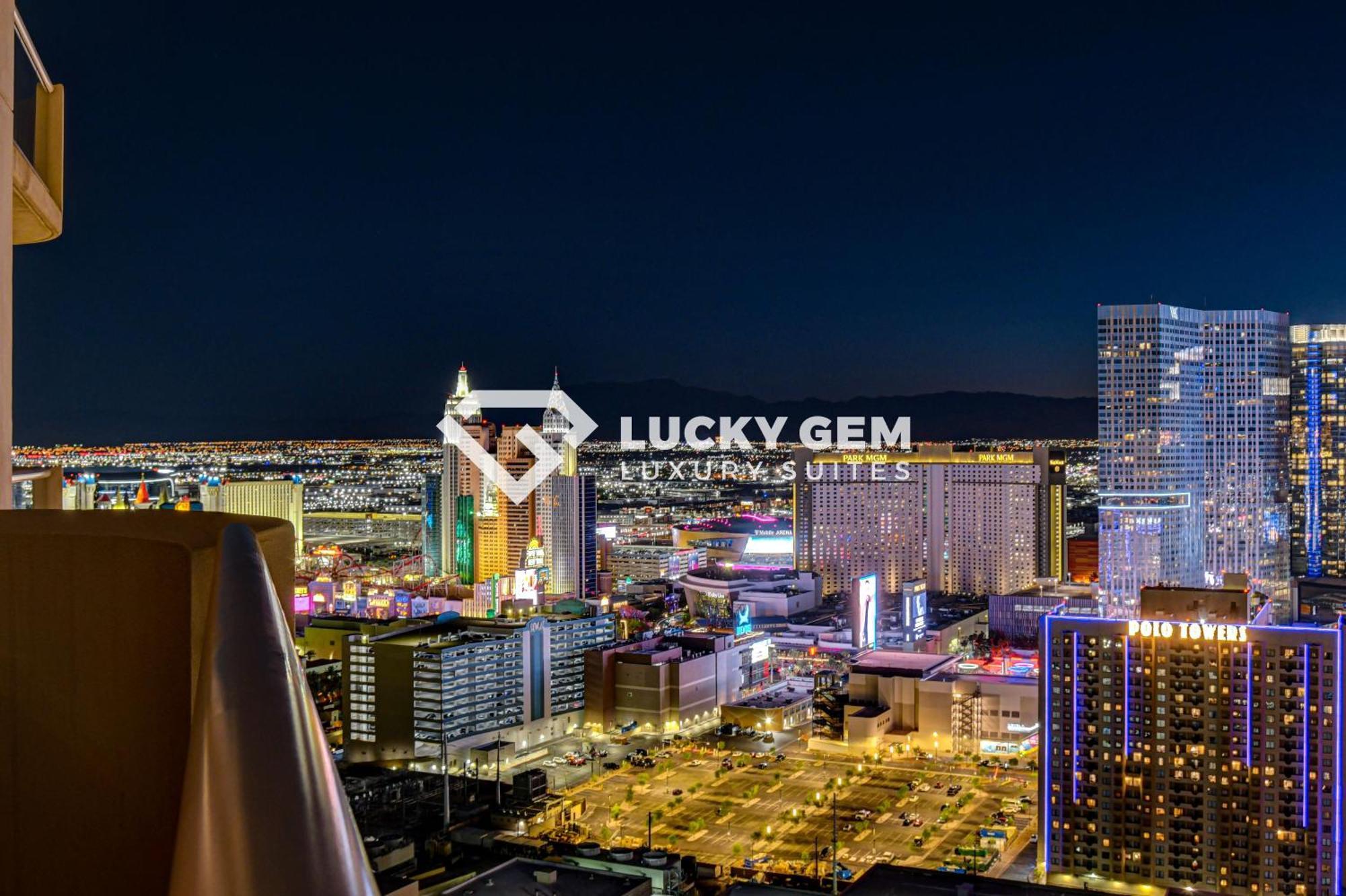 Lucky Gem Penthouse & Luxury Suites At Signature Resort, Balcony Strip View 3505 Las Vegas Bagian luar foto